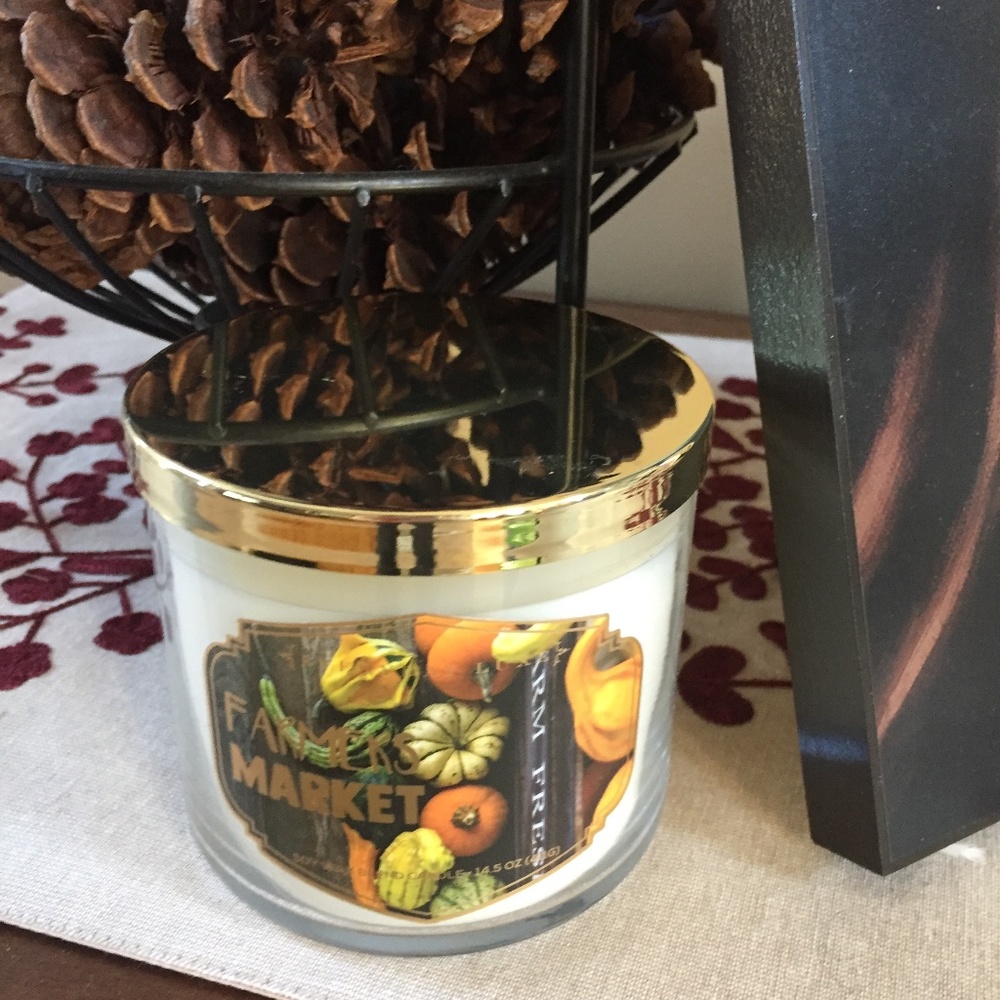 Farmers Market Beige Candle